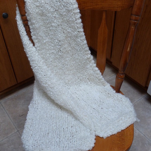 Handmade knit chunky scarf, off-white chunky scarf, cream colored chunky scarf, luxurious soft winter scarf.  Free domestic USPS shipping!!