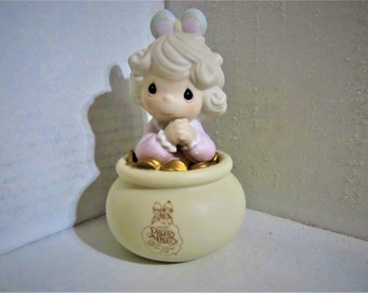 Precious Moments Figurine You're the End of My Rainbow Girl in Pot of ...