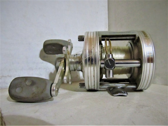 Abu Garcia Ambassadeur 5500 C3 Baitcasting Reel Review 