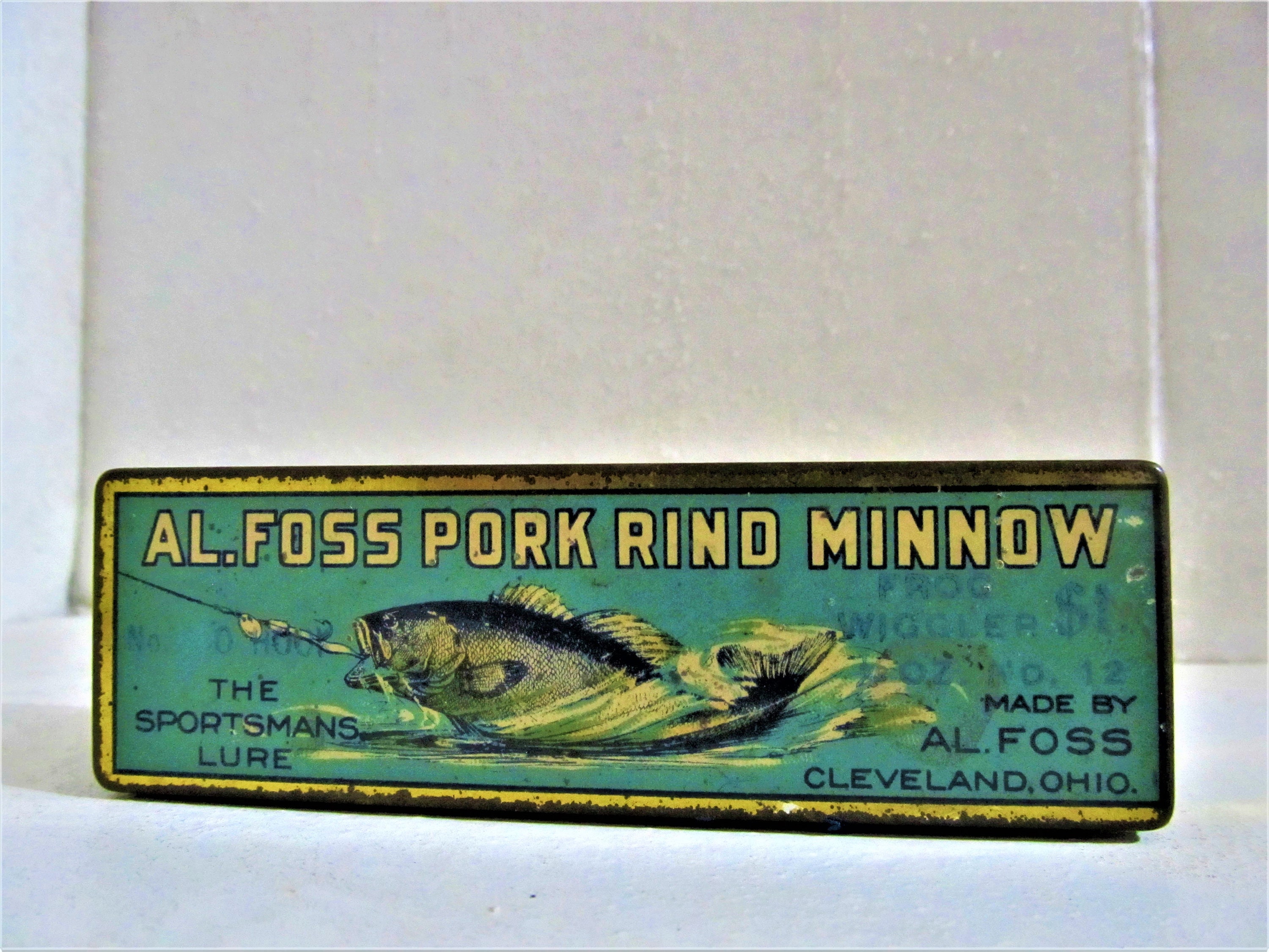 Al Foss 1920's Pork Rind Minnow With Tin Box Frog Wiggler Collector Lure -   Canada