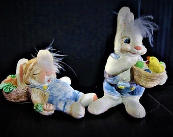 Pair of Dreamsicles )1 Tuckered Out & )2 Easter Surprise  Figurines