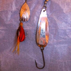 Atique Vintage  1910-20  " G.M. Skinner and Les Davis...spinner and trolling spoon