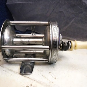 Pflueger Summit Reel - Etsy Pflueger Summit Reel - Etsy