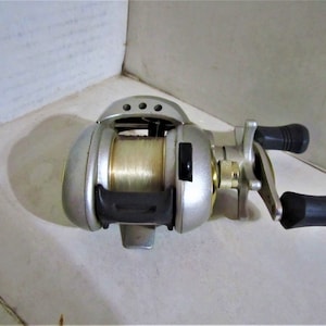 stealth fishing rod holder QR-1 with Multi-Mount Base