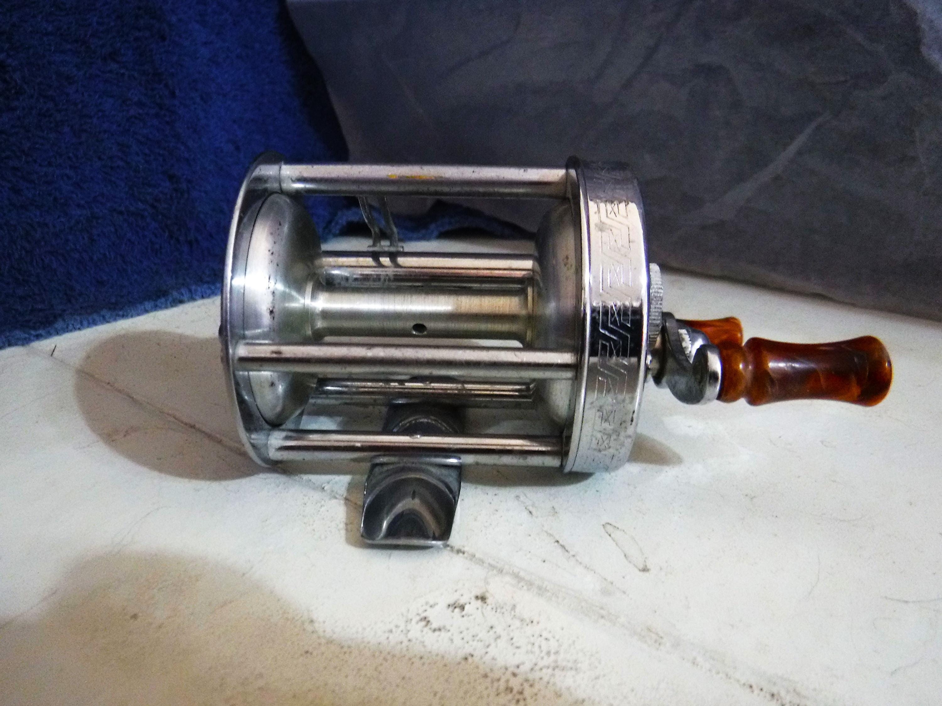 Pflueger Akron 1893 - Etsy