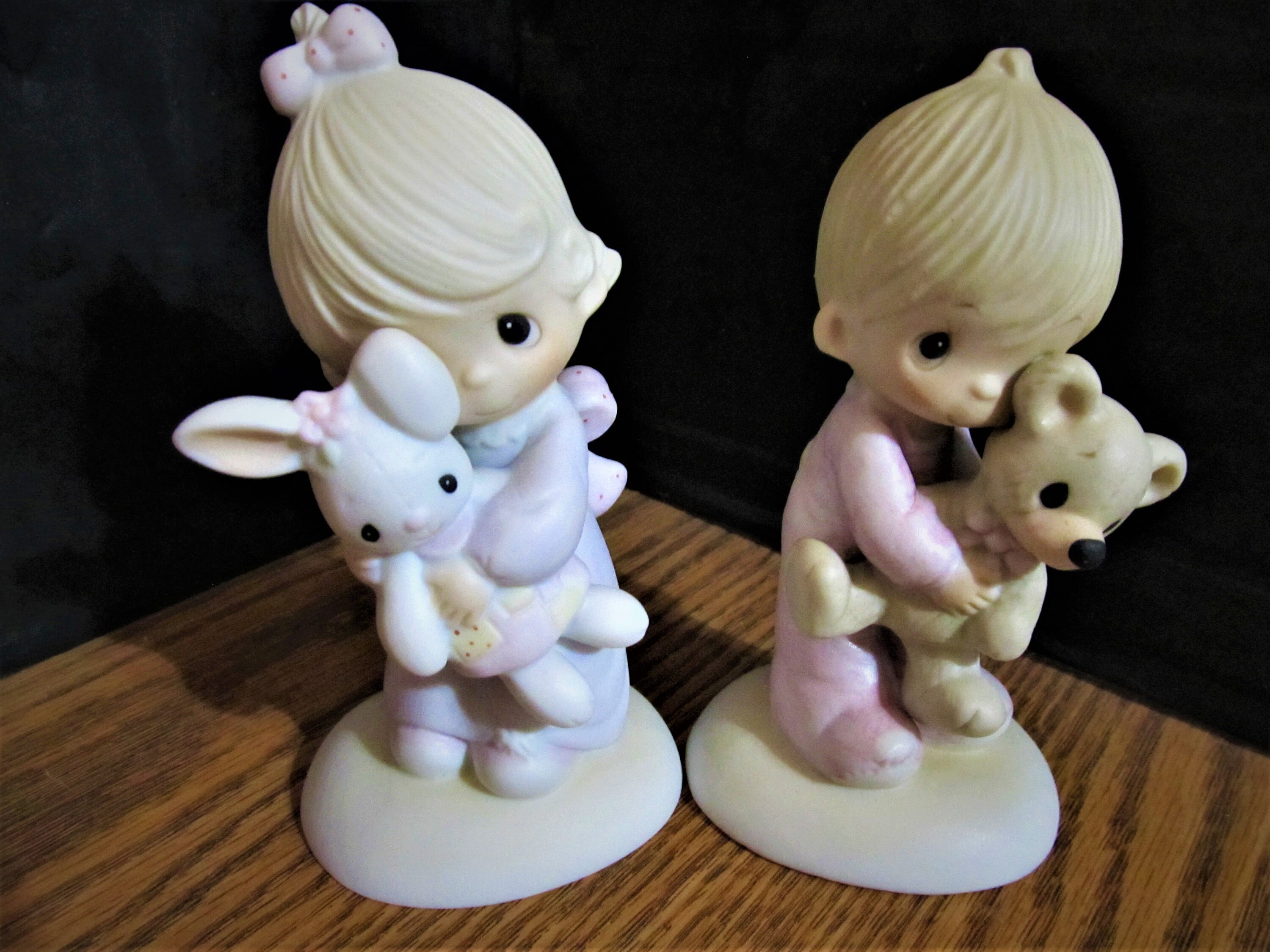 Pair of Precious Moments Jonathan & David 1977 