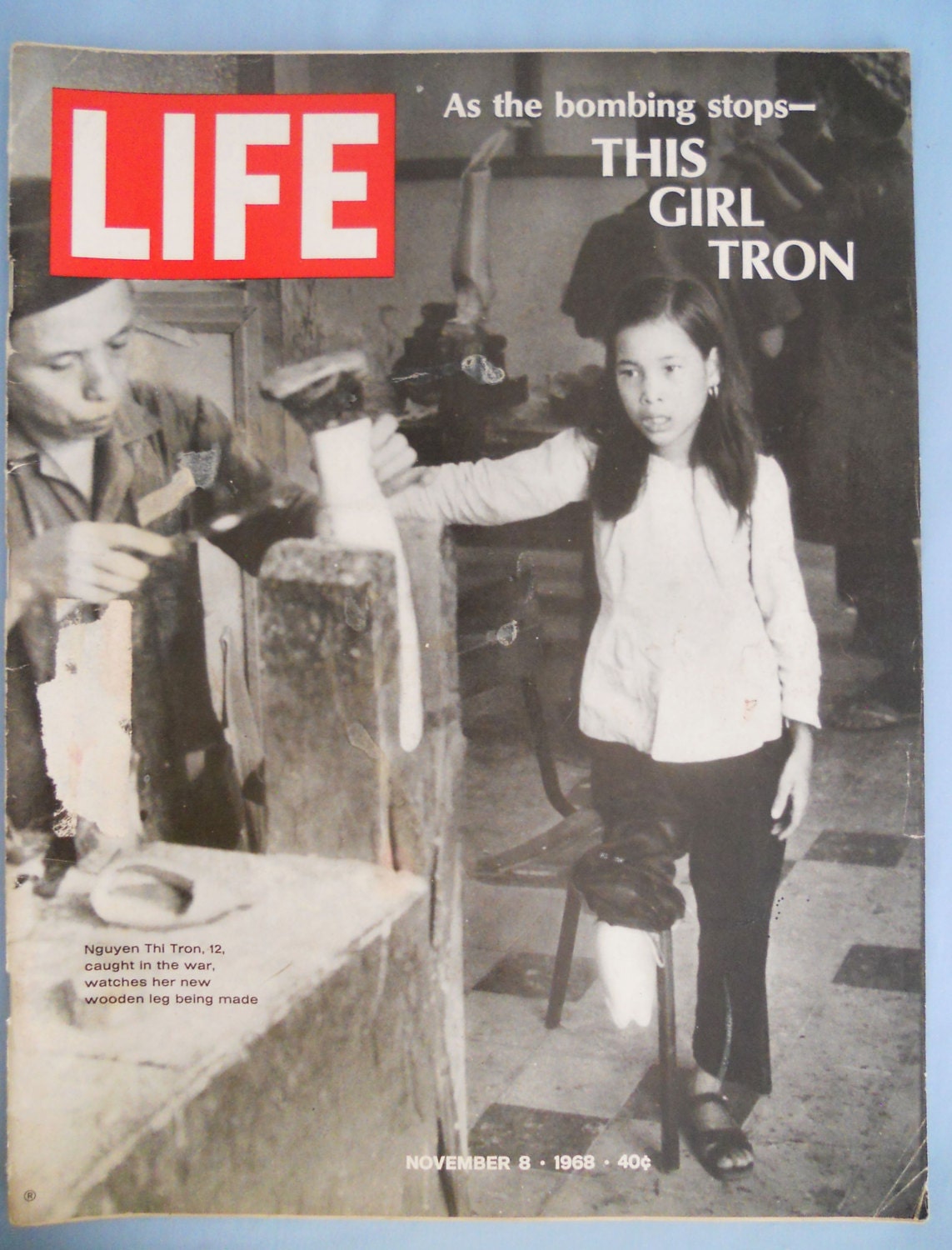 ヴィンテージ アメリカ雑誌 life  アサヒグラフ ケネディ エリザベス女王 1968 Life Magazine - Etsy