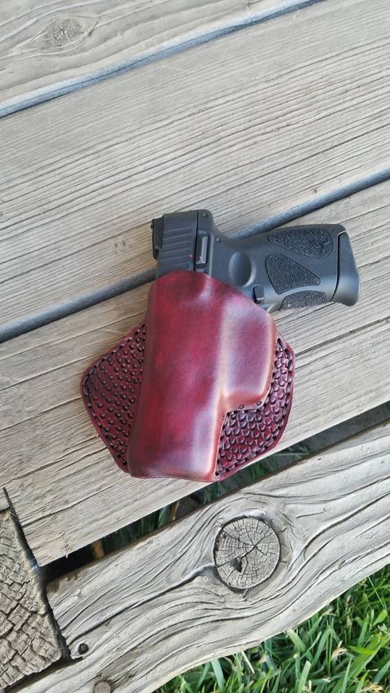 custom gun holster Taurus pt111g2c leather gun holster hand-tooled leather holster