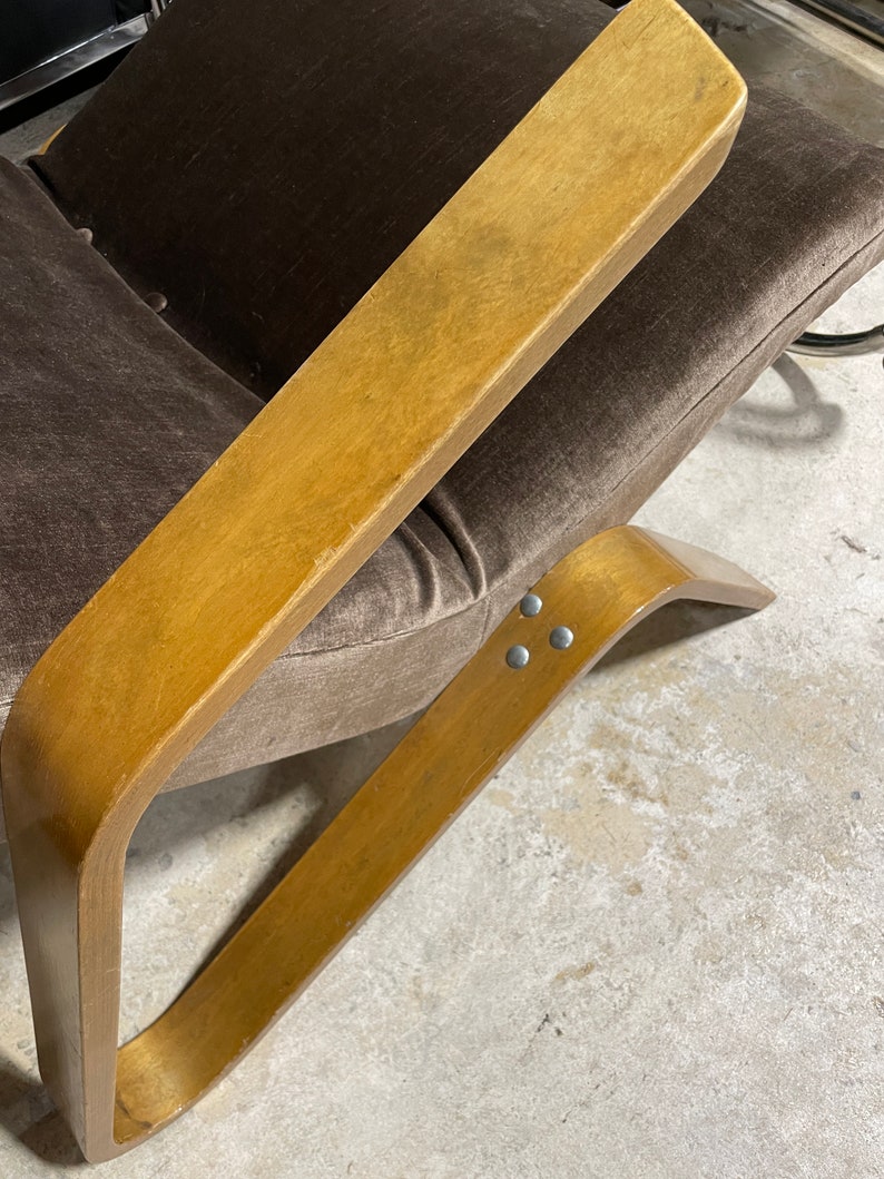 Pair Eero Saarinen for Knoll Model 61 Grasshopper Mid Century Lounge Chair image 6