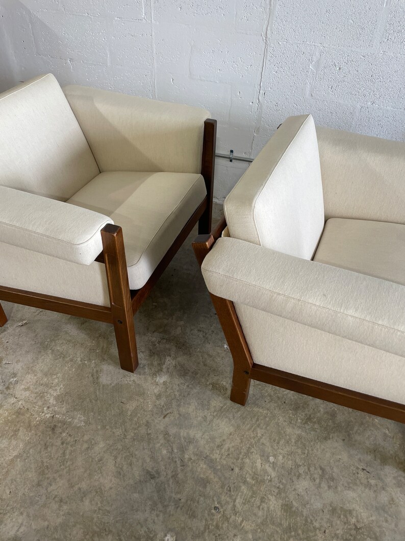 Hans Wegner GE40 Getama Danish Modern Pair of Lounge Chairs image 8