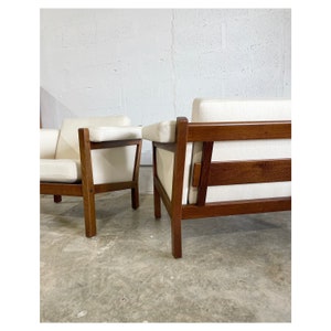 Hans Wegner GE40 Getama Danish Modern Pair of Lounge Chairs image 3