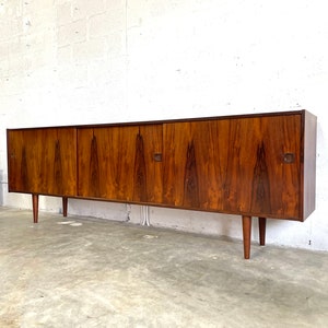 Danish Modern Rosewood Long Console or Credenza image 2