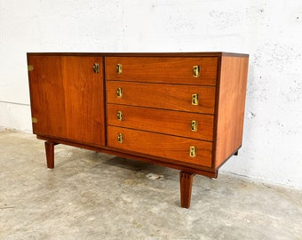 Peter Lovig Nielsen Danish Modern Teak 2-Door Sideboard by for Dansk Designs