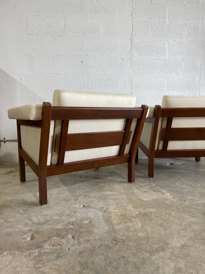 Hans Wegner GE40 Getama Danish Modern Pair of Lounge Chairs image 5