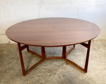 Peter Hvidt & Orla Molgaard Drop Leaf Danish Modern Teak Dining Table