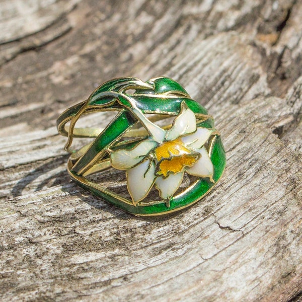 Golden Daffodil Ring, Art Nouveau Lily Flower Jewelry with vitreous Enamel