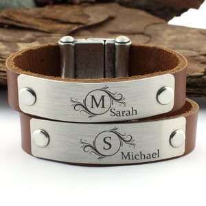 Bracelet de couples, bracelet initial personnalisé, bracelet de nom de lettre, bracelet de monogramme, cadeau de valentine, bracelet d’amour, bracelet personnalisé