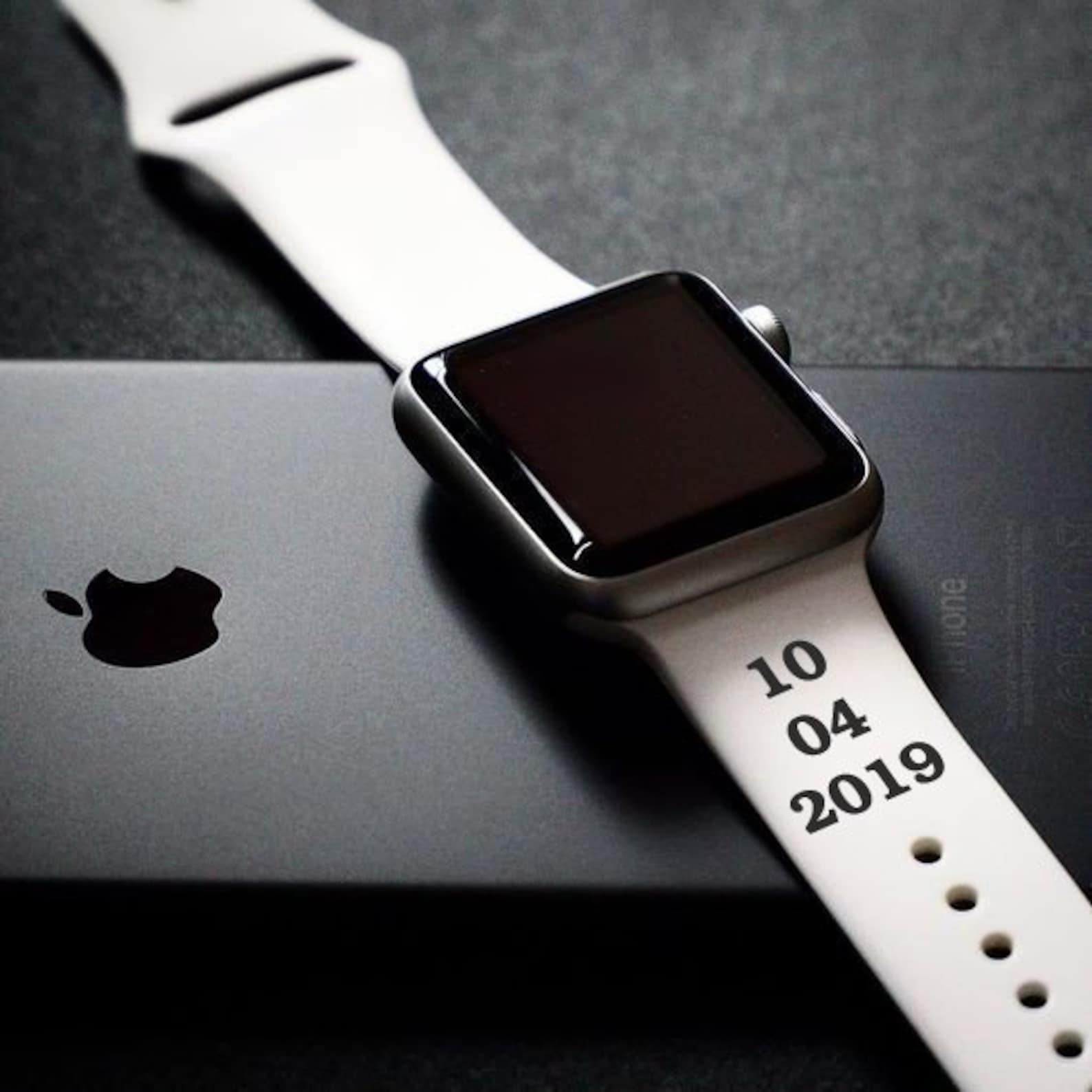 Отвязать часы apple iwatch от айфона