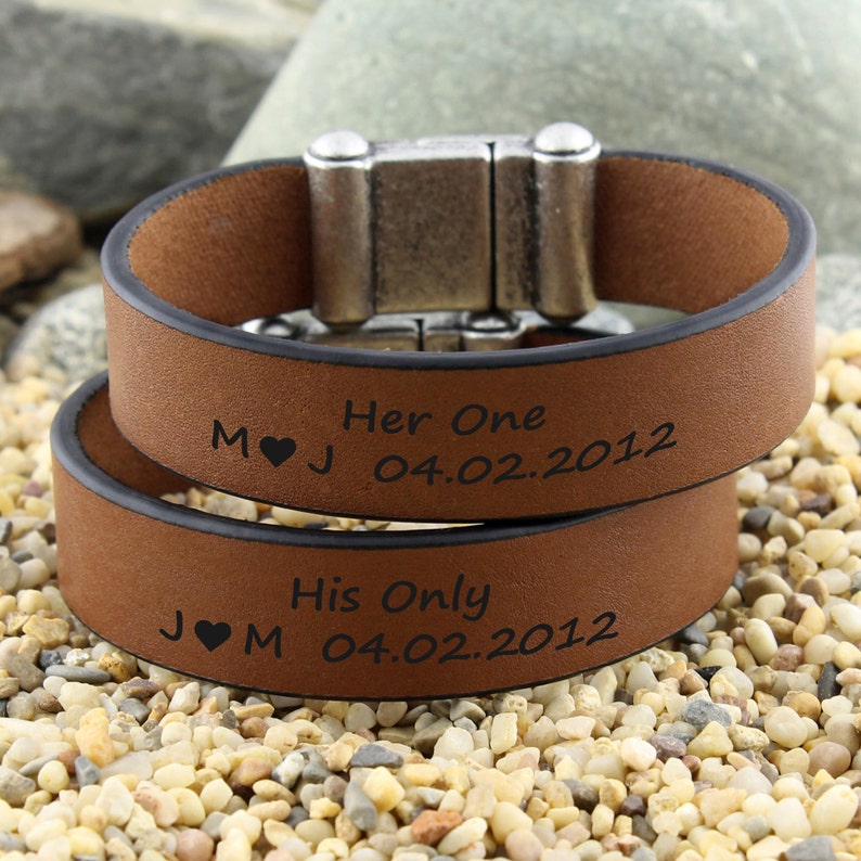 Girlfriend Boyfriend Gift Personalized Couples Bracelet Her One His Only His and Her Bracelet Couples Anniversary Gift Egraved Bracelet