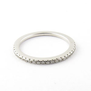 Vintage 14 Karat White Gold Diamond Wedding Band Size 5.5 #3636
