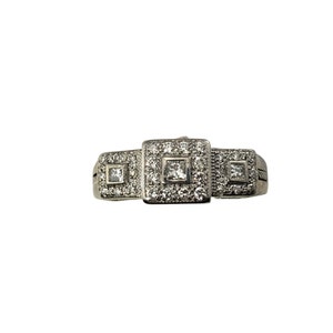 Vintage Charriol 18 Karat White Gold and Diamond Ring Size 6.75#11233