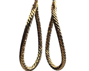 14k Yellow Gold Twisted Oval Cable Hoop Earrings #26279