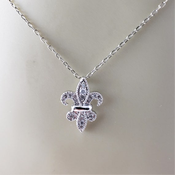Vintage 14 Karat White Gold and Diamond Fleur-de-lis Pendant #7593