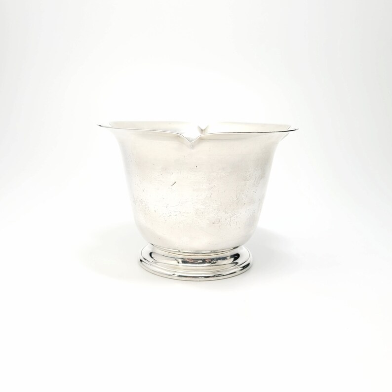 Vintage Georg Jensen USA Sterling Silver Small Flower Bowl #8783 Vintage Georg Jensen USA Sterling Silver Small Flower Bowl #8783