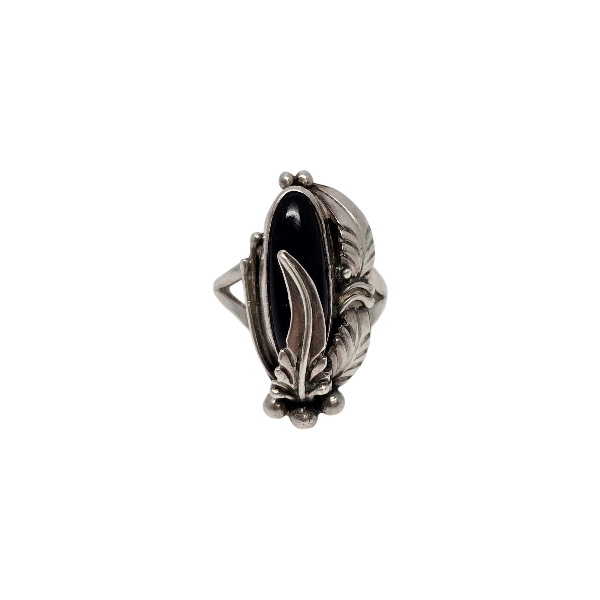 Native American Nakai Sterling Silver Feather Onyx Ring Size 7 1/4