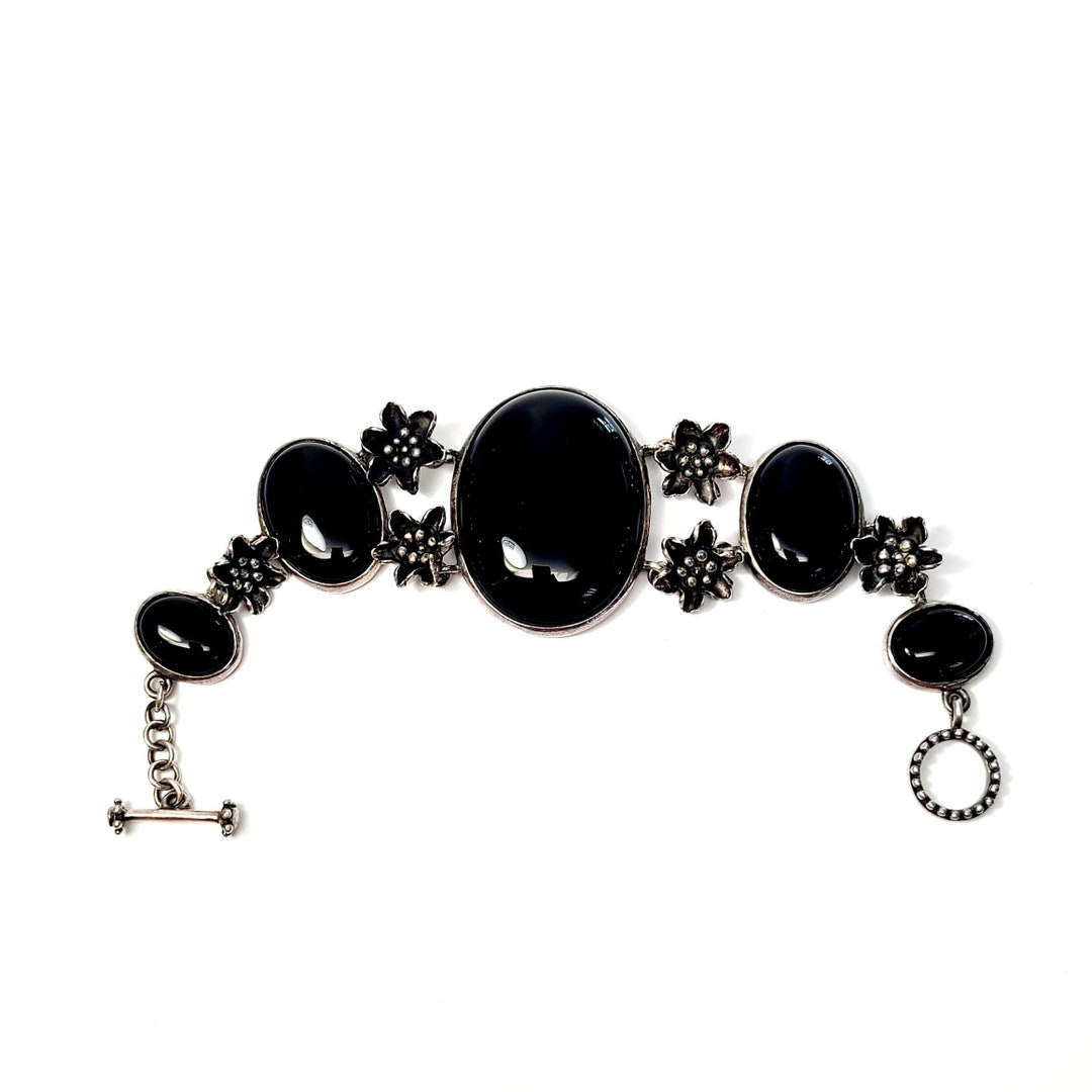 スターリングシルバー ブラック＆オニキス フラワーリンク トグル