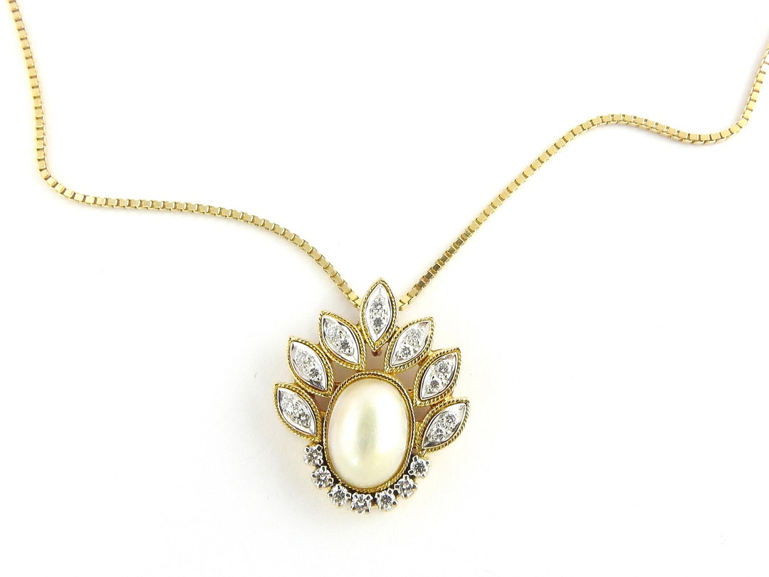 Vintage 14 Karat Yellow Gold Mabe Pearl and Diamond Pendant Necklace ...