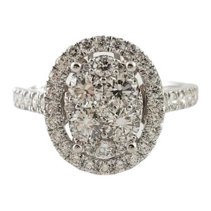 14 Karat White Gold Diamond Oval Cluster Ring Size 7-7.25 #16970
