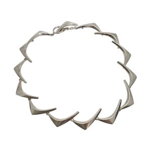 Eigil Jensen for Anton Michelsen Denmark Sterling Silver Boomerang Choker #22554