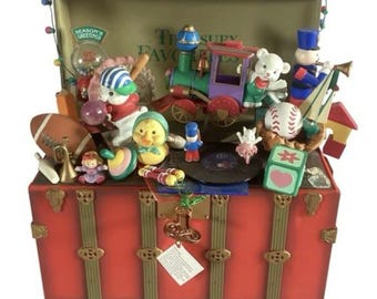 Caja de música navideña musical animada Enesco Lustre Fame de 1995 con pieza faltante