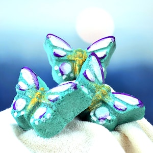 luna moth, homemade, bath bombs, mabon, self gift