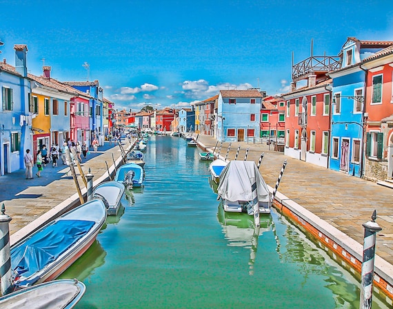 Burano Venice Italy Art Print, Italy Photography, Print or Photo on Canvas in 6 Sizes – Ideal Picture for Your Italian Decor