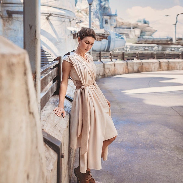 READY TO SHIP,Women's Rey Costume,Star Wars Cosplay,Womens Star Wars outfit,Rey Dress,Disney Cosplay Outfit,Star Wars Halloween