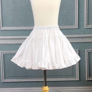 White_Antique_Ivory_ruffle_skirt_Pettiskirt_Petticoat_skirt_twirl_skirt_Only_little_once_lace_trim_volume_vintage_look_poof_underskirt_Black