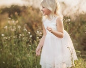 white girls dress,flower girl dresses,beach wedding dress,sleeveless tulle dress,baptism gown,blessing ceremony,vintage lace dress,elegant