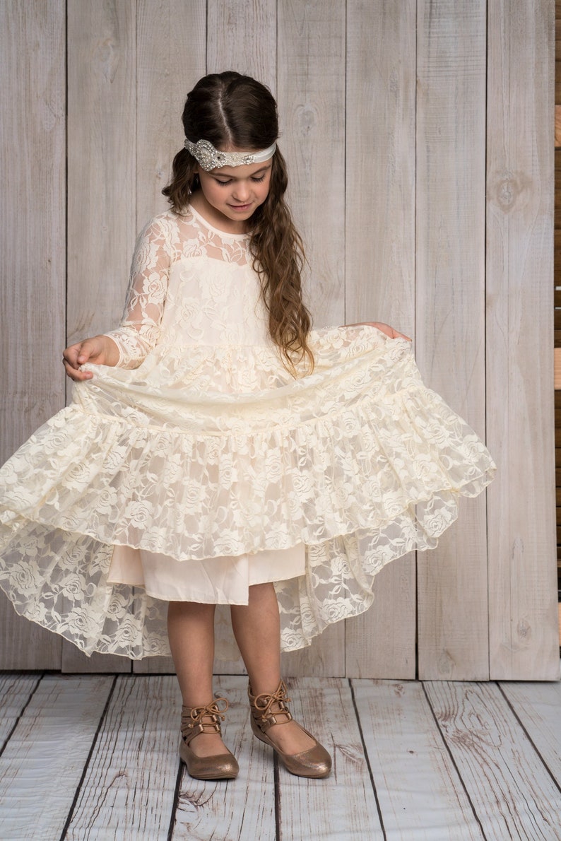 Ivory Girls flower Dress,Floor Length,girl flower,Ivory dress,Lace dress,Rustic Girls Dress,Boho girl flower dress,Vintage girl flower dress 