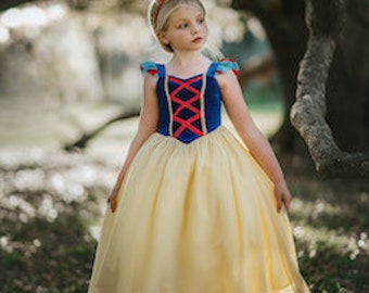 READY TO SHIP,Snow White Ballgown,Fancy princess dress,couture princess dress,Disney princess dress, halloween costume, portrait dress