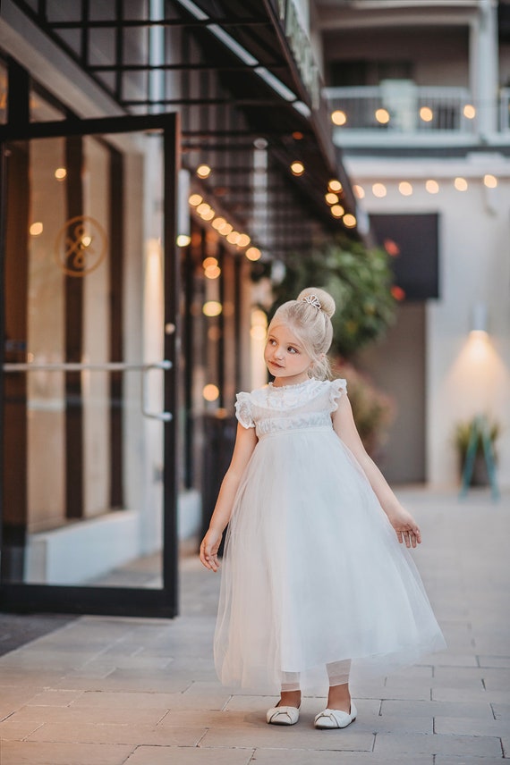 elegant flower girl dress