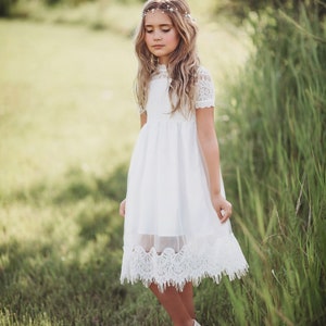 girls flower,white girls dress,short sleeve dress,long lace dress,vintage girls dress,true white,vintage wedding,beach wedding,bohemian