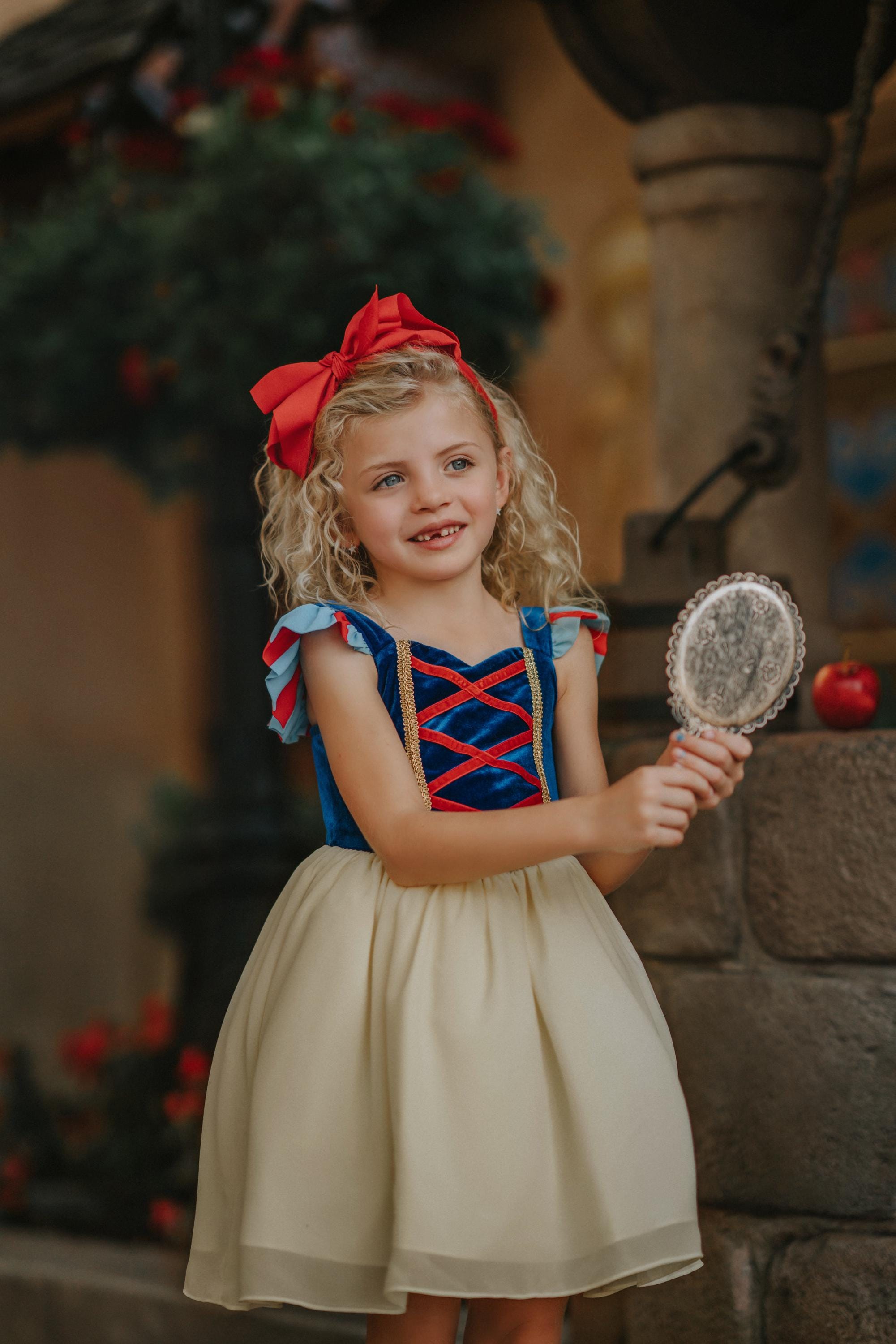Snow White Ballgown,Fancy princess costume,halloween,couture,Family Disney outfits,bippety boppety boo,knee length,sleeveless,cosplay