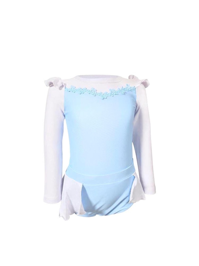 Cinderella-inspired long sleeve rash guard swimsuit for girls with floral neckline and princess blue one-piece design

Toddler princess swimwear in light blue with ruffles and full-length white sleeves, perfect for sun-safe beach days

One-piece girls swimsuit with long sleeves and ballgown-style peplum inspired by Cinderella, styled for fairytale pool fun