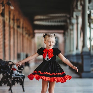 READY TO SHIP,Cat in the hat dress, dr. Seuss cosplay,100 days of school,cotton twirl dress,summer reading, elementary student,seussical image 4