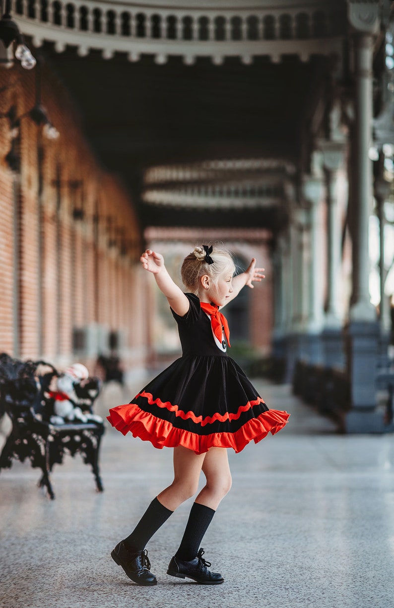 READY TO SHIP,Cat in the hat dress, dr. Seuss cosplay,100 days of school,cotton twirl dress,summer reading, elementary student,seussical image 6