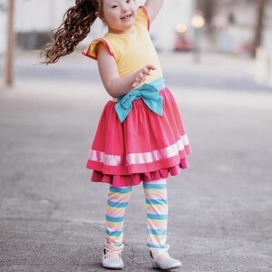 PRONTO PER LA SPEDIZIONE, costume di Nancy, vestito di Nancy, vestito da cosplay Disney, Disney Junior, compleanno di Nancy, vestito da bambina, vestito sensoriale immagine 3