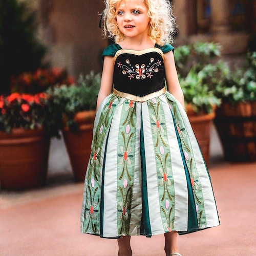 disney birthday dress LaRoseDesReves on LTK