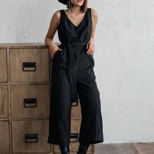 Stylish jumpsuit with wide straight pants